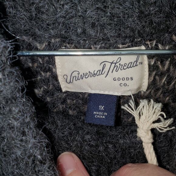 NWT Universal Thread Chunky Sweater. Leppard Gray. Oversized. Size 1XL - Picture 10 of 12